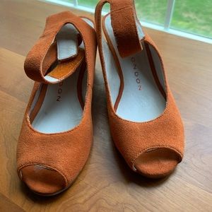 NEW! Sacha London Venice sandals, 7M